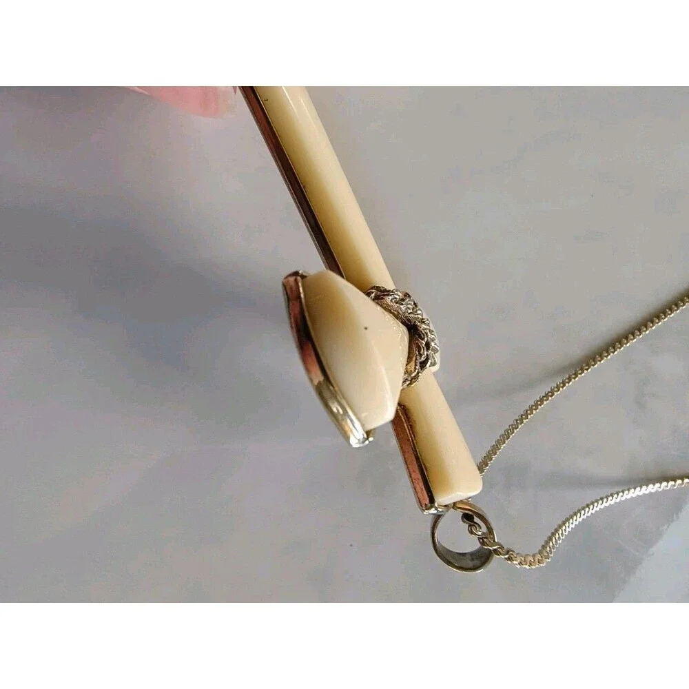 Vtg Estate Avon Beige Cross Necklace Religious Pendant - Picture 5 of 8